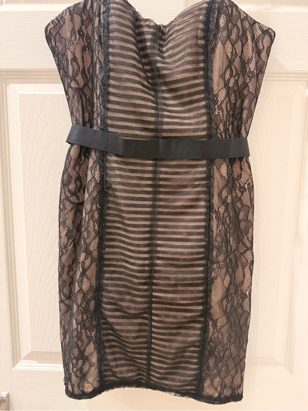 BCBGMaxAzria Black Sheer Lace Strapless Bandeau - Picture 1 of 5